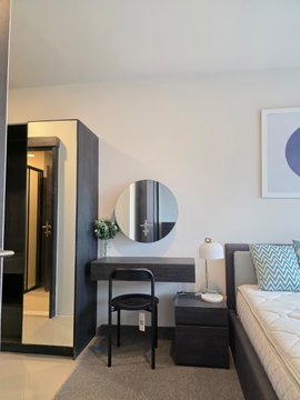 High rise 1Bedroom unit for rent in XT Huaikhwang. Ready to move in. Huaikhwang - Rama 9 lifestyle.