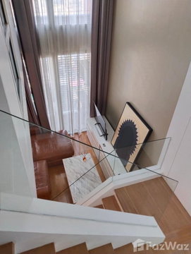 1 Bedroom Duplex Condo for Rent at Villa Rachatewi 1407890