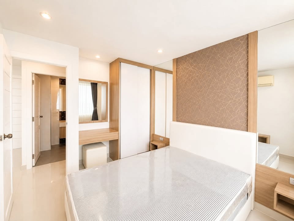picture Amazon Residence Jomtien For Sale - Ready to move-in - 3/12