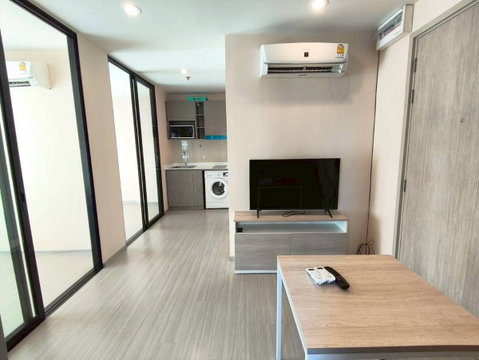 PFD-08652 Condo for rent, Aspire Erawan Prime, great city view room. Fully furnished, ready to move in, next to BTS Chang Erawan 🏙️✨