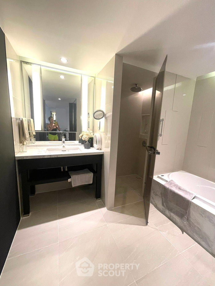 picture 1-BR Condo at The Private Residence Rajdamri near BTS Ratchadamri (ID 3336263) - 8/13