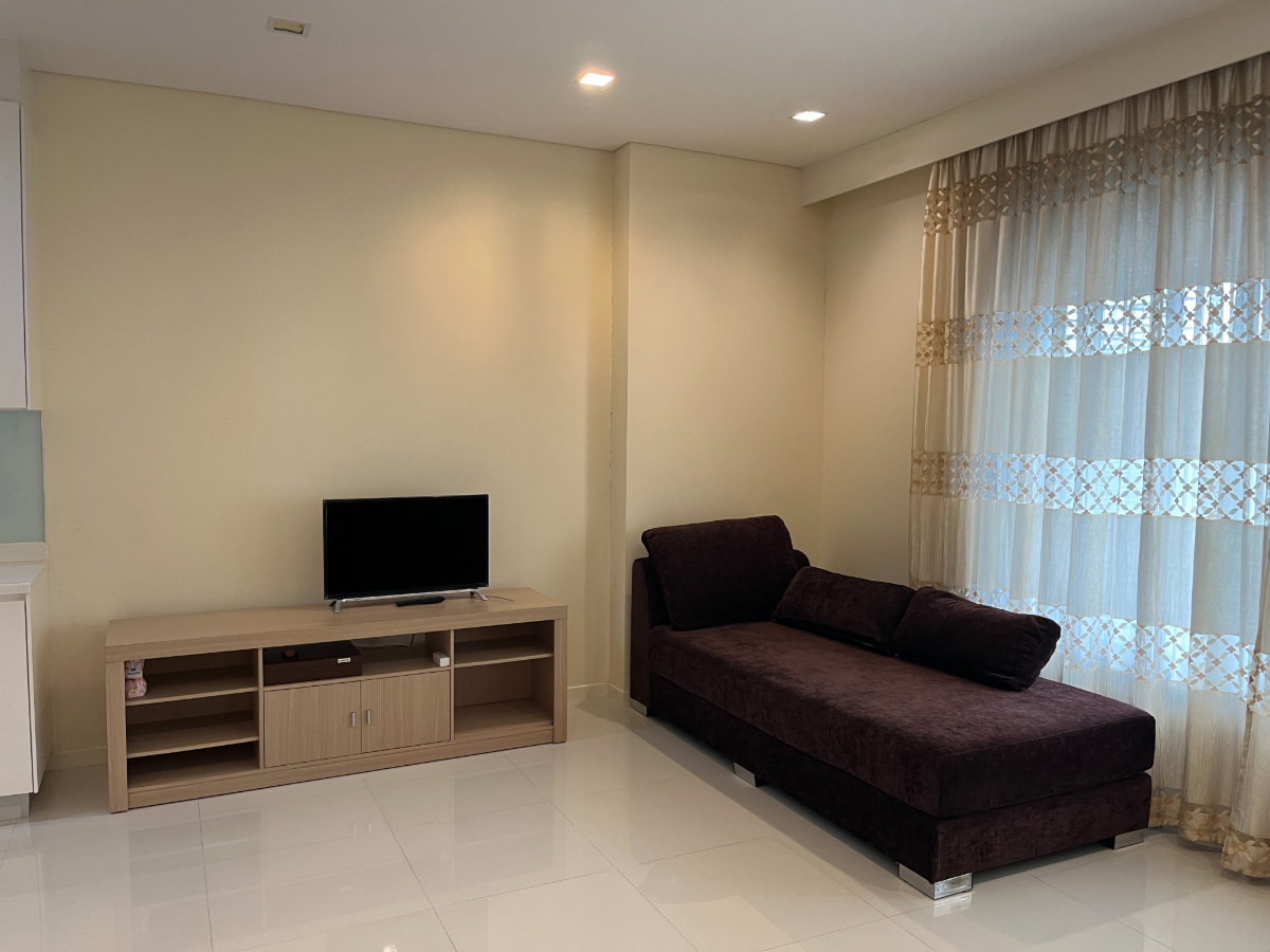 รูป ให้เช่า 1 ห้องนอน 63 ตร.ม พร้อมเข้าอยู่ -- โทรด่วน 094-641-5974 - รูปที่ 7/10