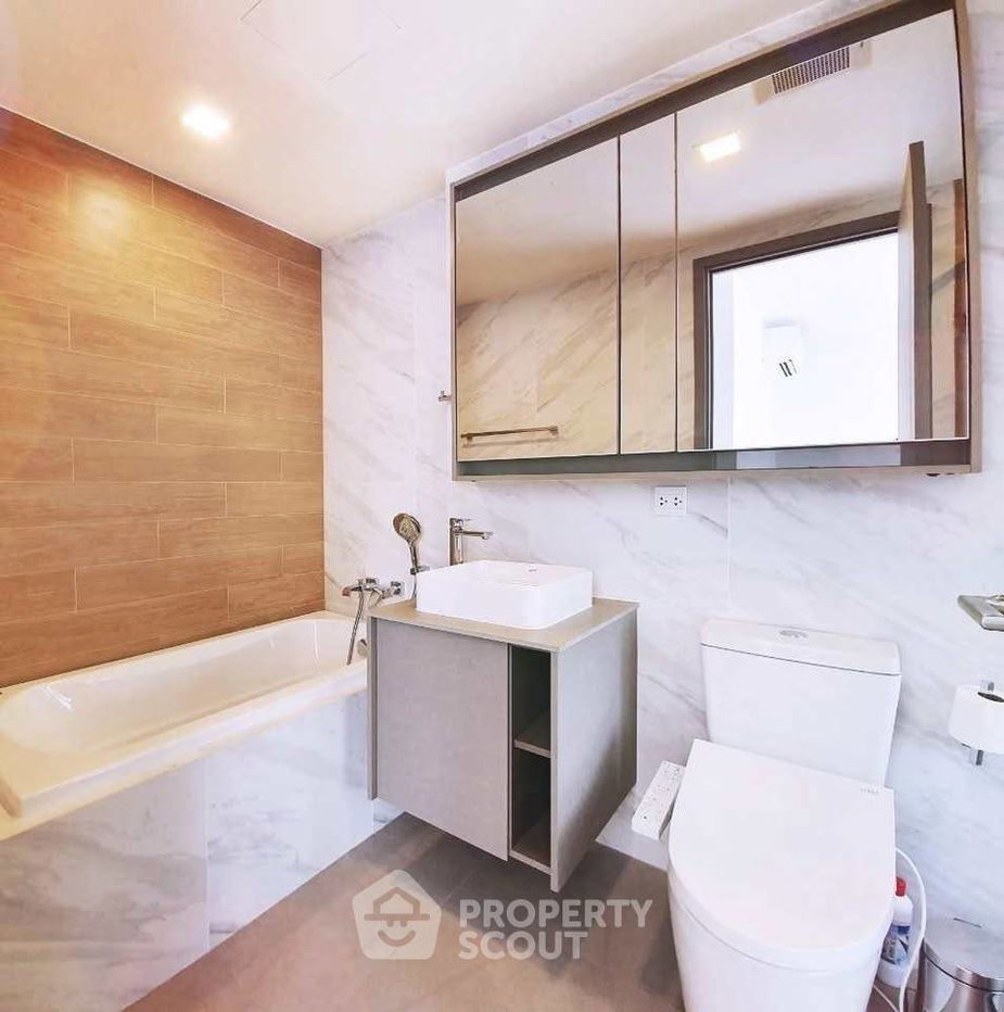 รูป ขายคอนโด 2 ห้องนอน Taka Haus Ekamai 12 ใกล้ BTS เอกมัย (ID 3335555) - รูปที่ 12/18