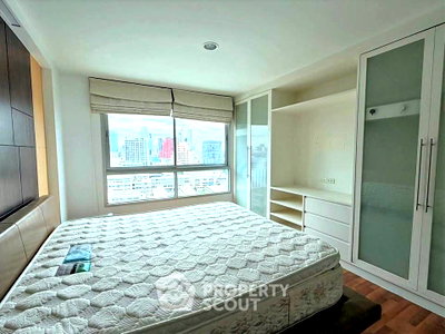 Condos for sale : 1-BR Condo For Sale At Centric Scene Phaholyothin 9 Near BTS Ari (ID 3337015)