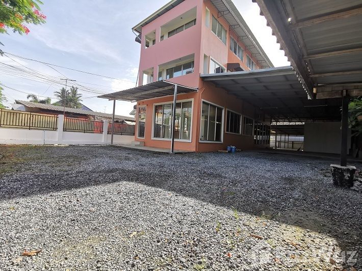 รูป บ้านเดี่ยวให้เช่า 5 ห้องนอน ใน ทรายกองดิน, กรุงเทพมหานคร 1106842 - รูปที่ 1/16
