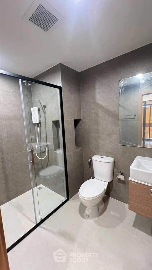 picture 17th-Floor 1-BR At The Livin Ramkhamhaeng (ID 3333707) - 5/6