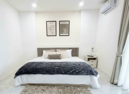 🏢🔥 ขาย SR Complex ชั้น 10 | ห้องสวยเฟอร์ครบ | เพียง 1.35 ล้านบาท!