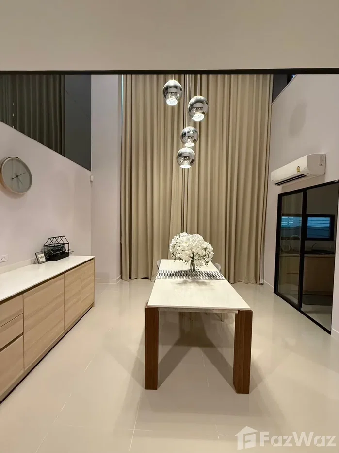 รูป ขาย บ้านเดี่ยว 3 ห้องนอน ในโครงการ เนอวานา ดีฟายน์ ศรีนครินทร์-พระราม 9 6802856 - รูปที่ 12/92