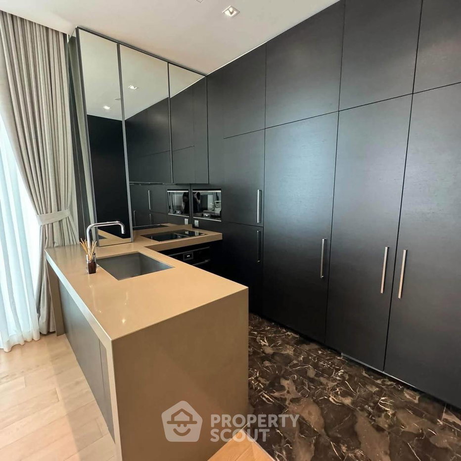 picture Spacious 2-BR 90 Sqm At 28 Chidlom, 300m To BTS Chit Lom (ID 3335936) - 8/9