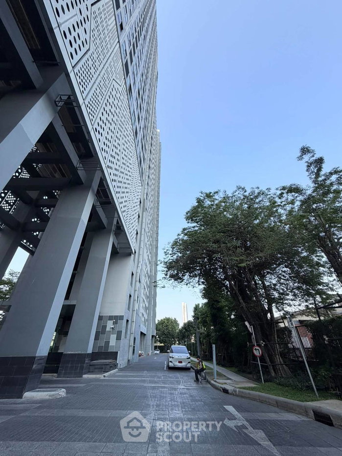 รูป คอนโด 1 ห้องนอน ชั้น 22 Ideo Sathorn-Thrapra ใกล้ BTS โพธิ์นิมิตร (ID 3336328) - รูปที่ 15/25