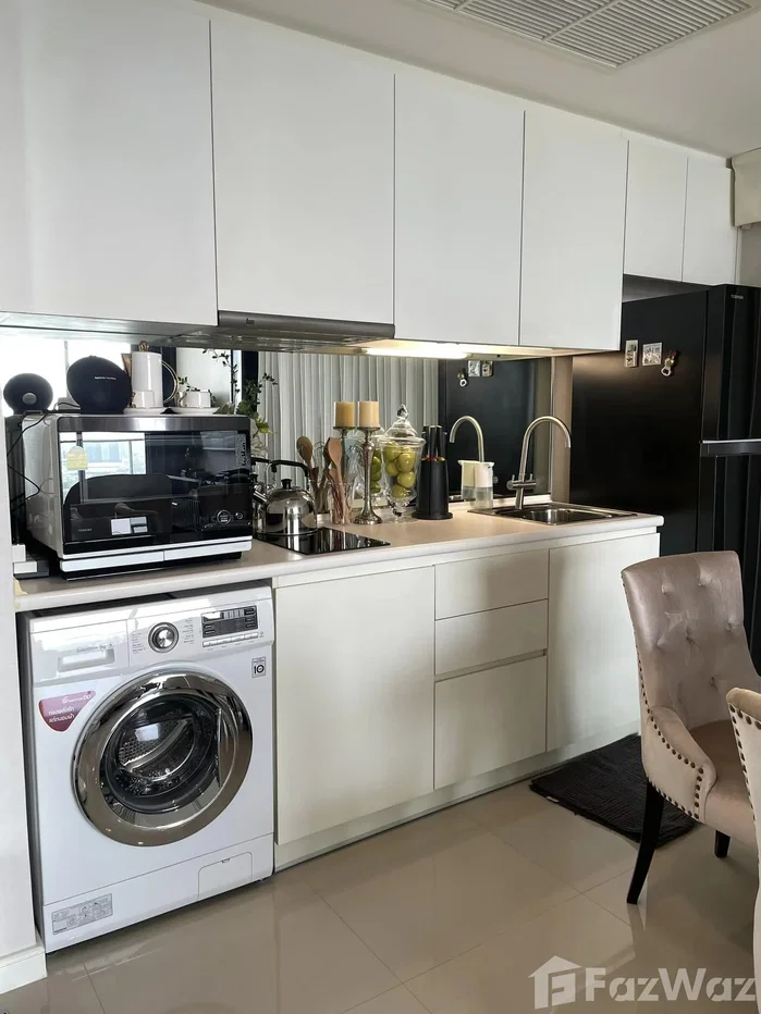 picture 2 Bedroom Condo for sale at Star View 1678148 - 7/12