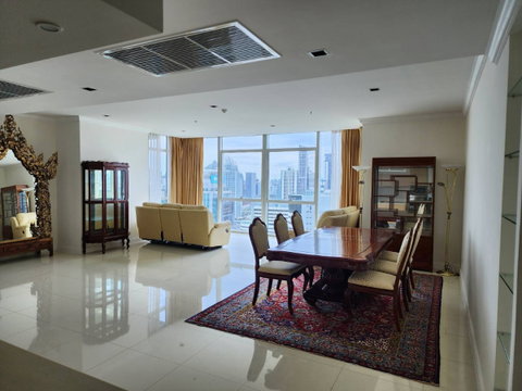 LTHC162347 - Condo For Rent | Athenee Residence | BTS Phloenchit | 196 Sq.m. | 3+1 Beds | 3 Baths | 150K/Month