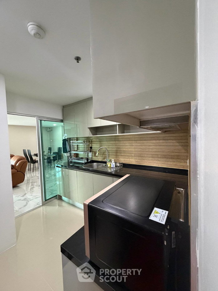 picture 2-BR Condo at Belle Grand Rama 9 near MRT Phra Ram 9 (ID 3334820) - 14/27