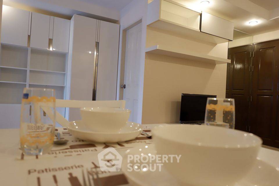 picture 1-BR At Zenith Place @ Sukhumvit Near BTS Phra Khanong (ID 381947) - 13/13