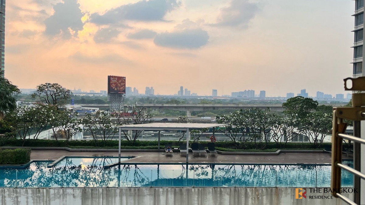 รูป ✨Beautiful unit!  Great value ✨ The Saint Residences near MRT Phahonyothin - รูปที่ 8/9