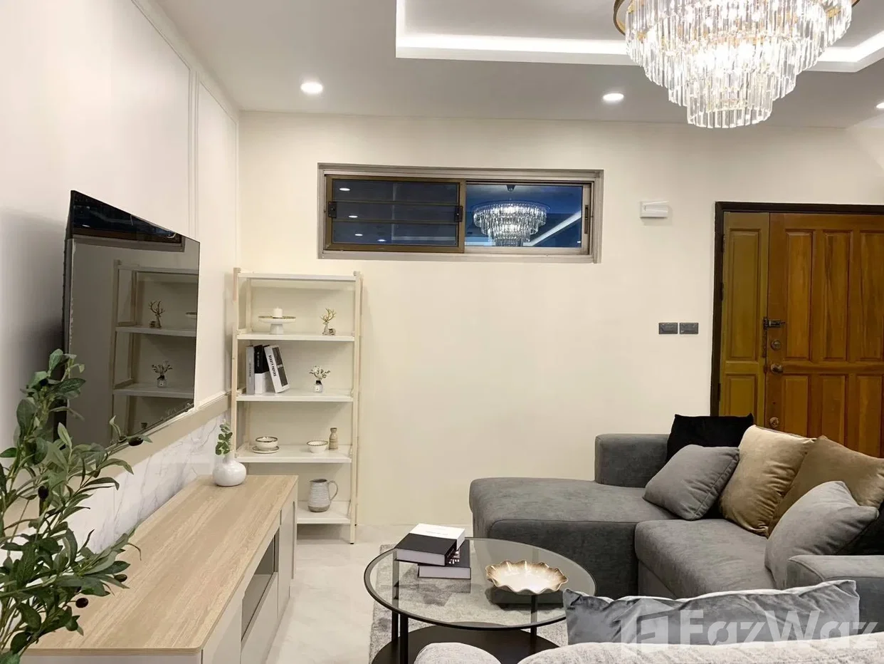 รูป ขาย คอนโด 3 ห้องนอน ในโครงการ รอยัล คาสเทิล พัฒนาการ 6802826 - รูปที่ 8/19