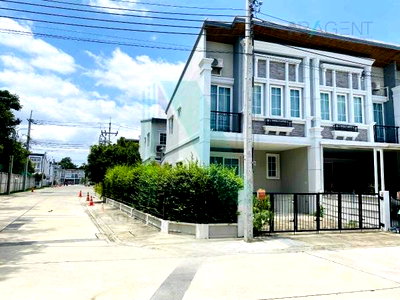 เช่าทาวน์โฮม ถนนราชพฤกษ์ : ให้เช่าทาวน์เฮาส์ 2 ชั้น โกลเด้น ทาวน์ ศิริราช - ราชพฤกษ์ 4 ห้องนอน 3 ห้องน้ำ