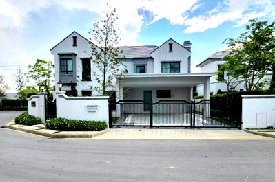 Houses for rent Bangkok : For Rent 2-story House NANTAWAN RAMA 9-NEW KRUNGTHEPKREETHA 4 bedroom 5 bathroom