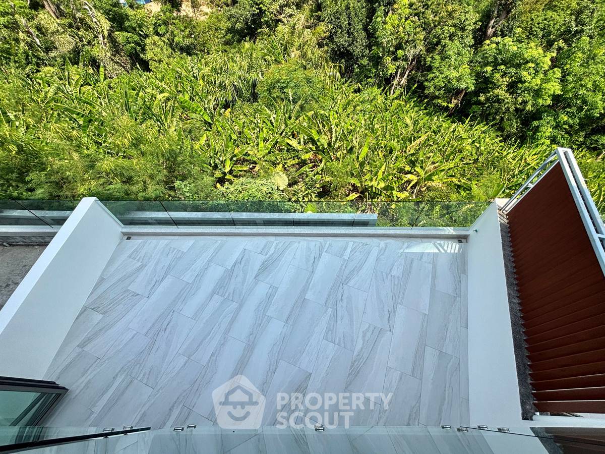 รูป ขายคอนโด 2 ห้องนอน 108 ตร.ม. ที่ Bluepoint Luxury Condominiums Patong (ID 985749) - รูปที่ 25/27