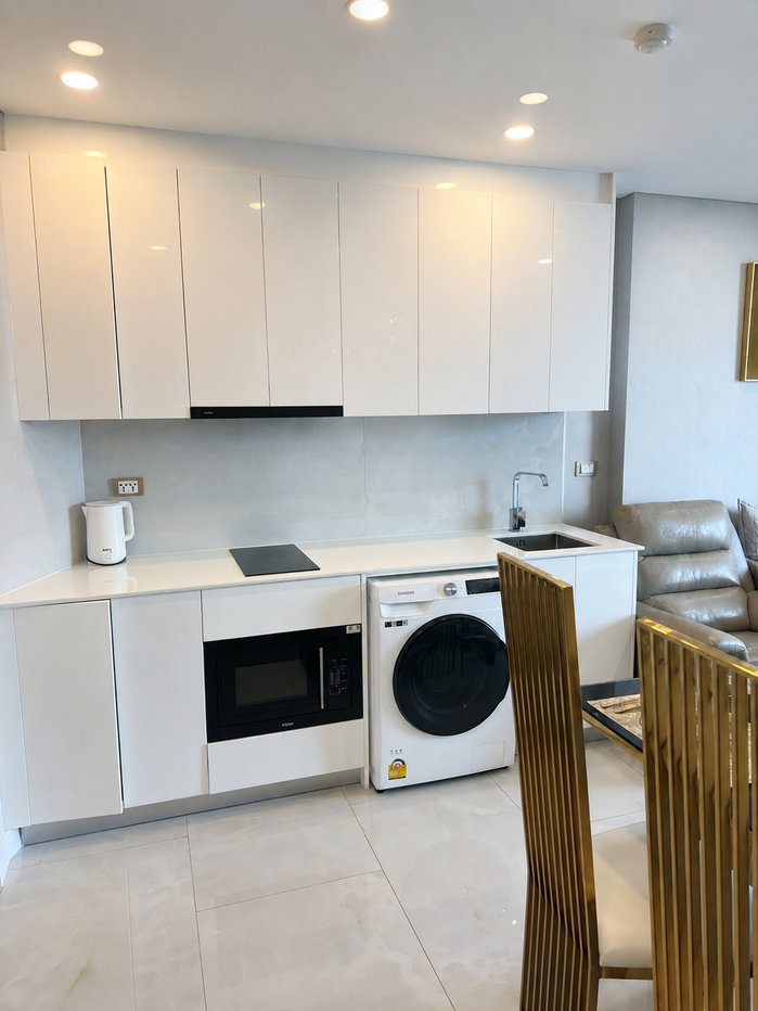 picture Copacabana Beach Jomtien for Rent | 40 SQM, 51st Floor, Large Balcony - 5/34