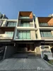 listing thumbnail image 0