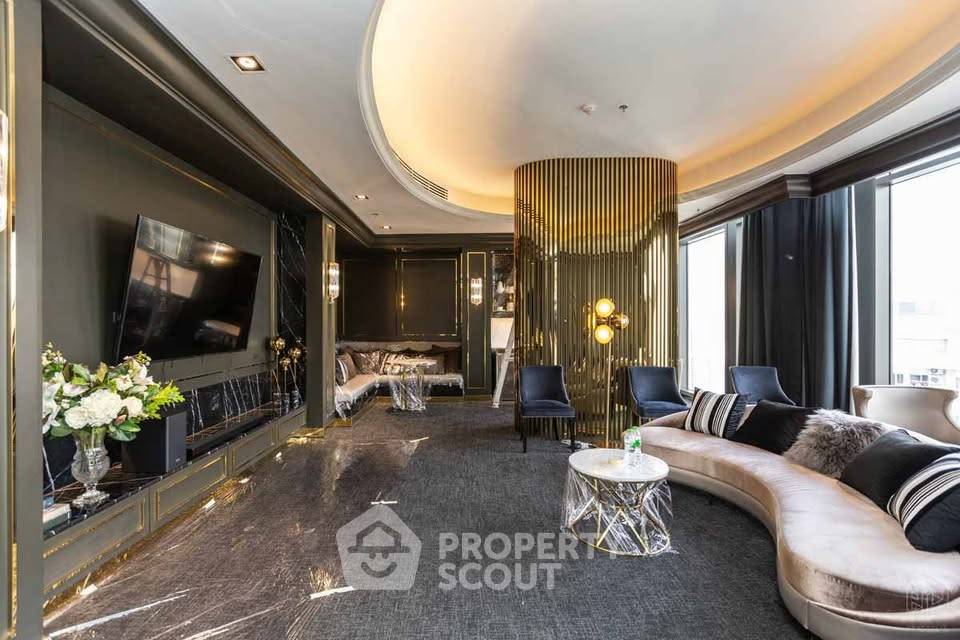 picture Great Value 30th-Floor 2-BR Life One Wireless Near BTS Phloen Chit (ID 3332783) - 36/40