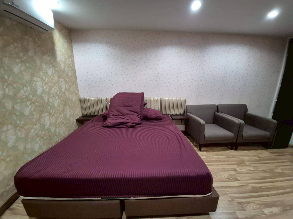 picture 8,500 baht/month studio Regent Home 19 sukhumvit 93 BTS Bangchak  - 2/11
