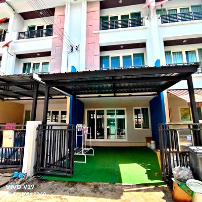 Townhouses for rent วิทยาลัยเสนาธิการทหาร : 📌 For Rent 3-story Townhouse BAAN KLANG MUANG S-SENSE RAMA 9 - LADPRAO 3 bedroom 3 bathroom