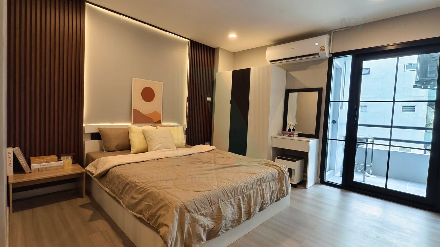 picture For Sell Condo BAAN PHRAYAPIROM - RATCHADA Building 1, Floor 5,1 bed room, Room size 31 sqm - 6/8