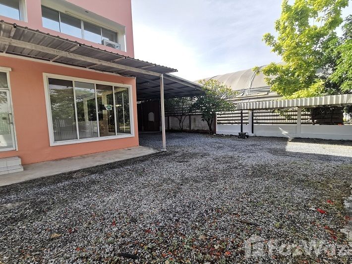 รูป บ้านเดี่ยวให้เช่า 5 ห้องนอน ใน ทรายกองดิน, กรุงเทพมหานคร 1106842 - รูปที่ 16/16