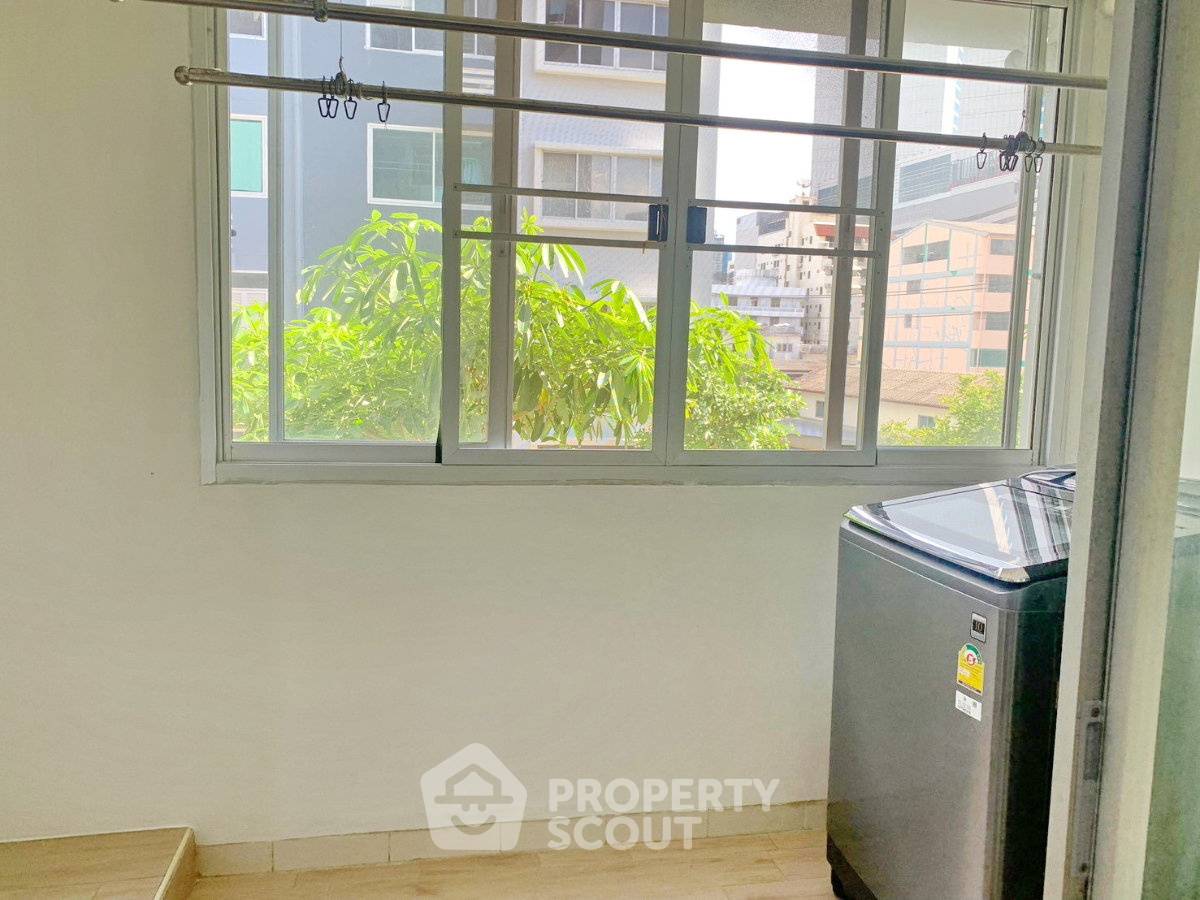picture 2-BR Condo at City Home Ratchada near MRT Huai Khwang (ID 2954413) - 10/12
