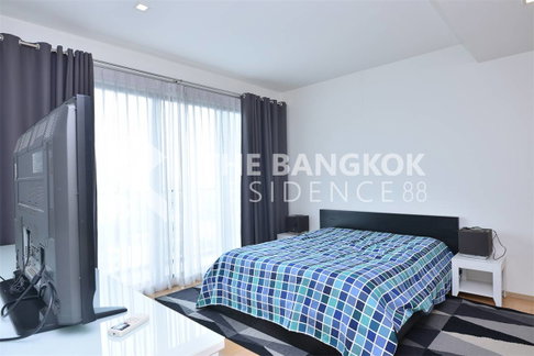 Noble Reflex Convenient Travel, Great Value per Square Meter near BTS Ari