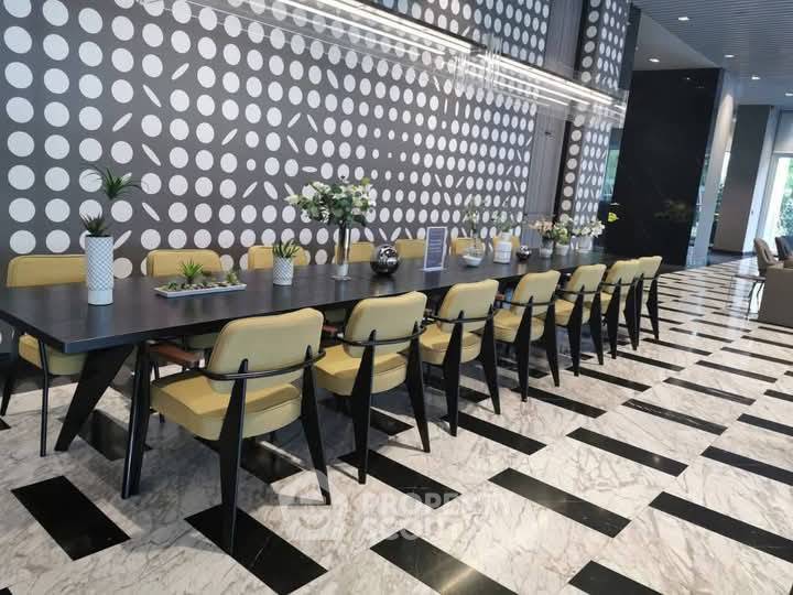 picture 22nd-Floor 2-BR Noble Revolve Ratchada Near MRT Thailand Cultural Centre (ID 2048146) - 2/12