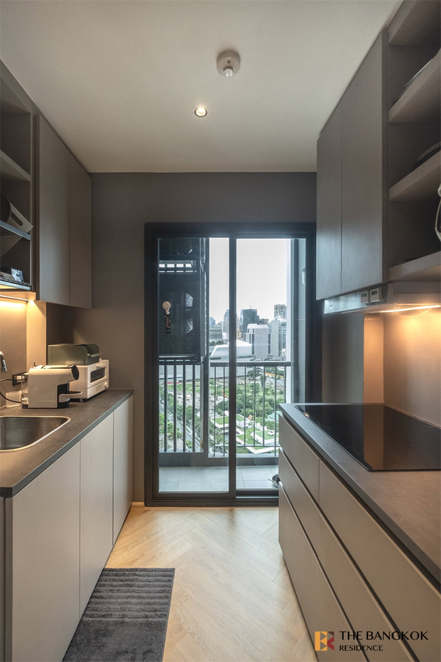 picture Life One Wireless Ready-to-move-in Condo - 9/10