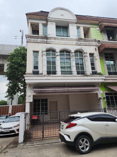 3-bed home office for rent, 230 sqm, 26 sq wah, Chatuchak