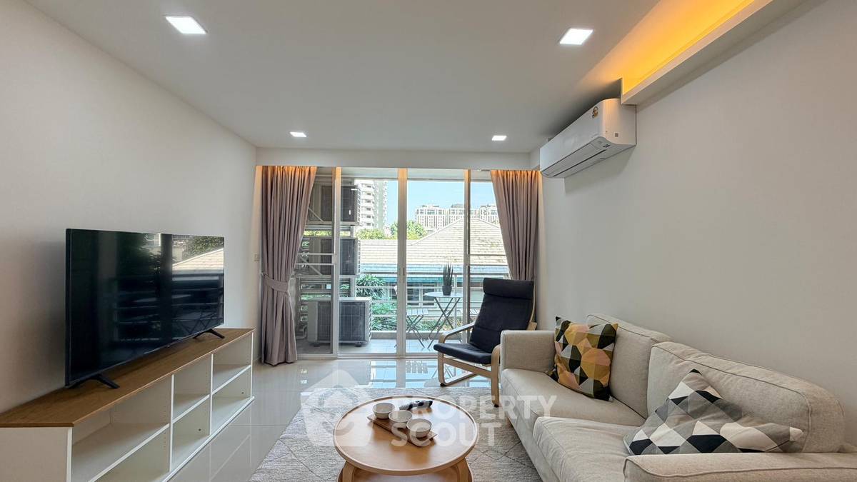 picture 2-BR At The Alcove Sukhumvit 49 Near BTS Phrom Phong (ID 3327155) - 3/13