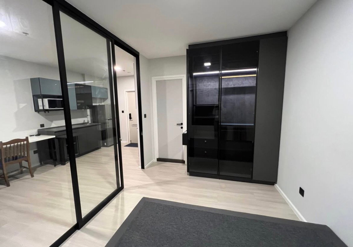 picture The Key MRT Phetkasem 48 for rent ✨ Fully furnished - 2/6