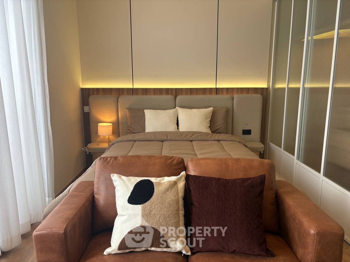 picture 20th-Floor 1-BR At Noble Form Thonglor Near BTS Thong Lor (ID 3307282) - 3/8