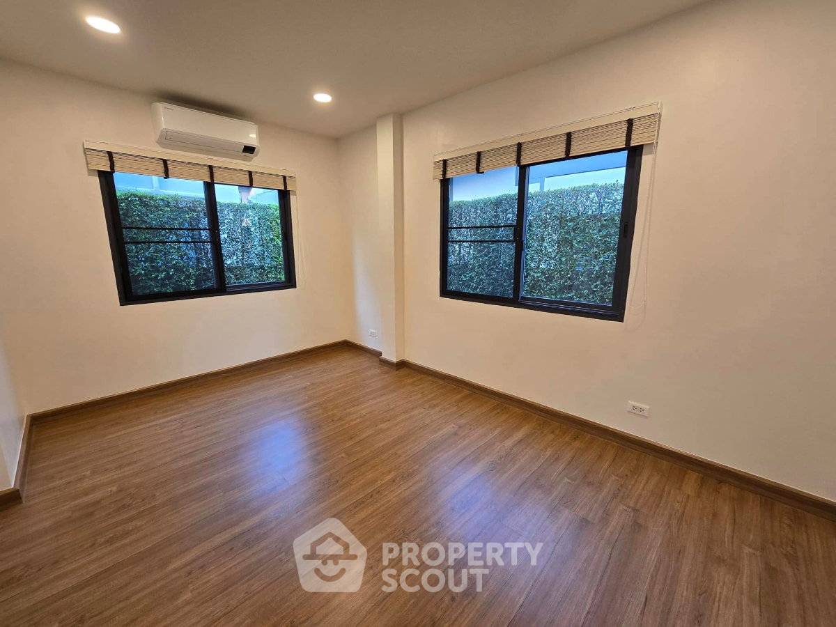 รูป บ้าน 4 ห้องนอน Centro Bangna ย่านบางแก้ว บางพลี สมุทรปราการ (ID 3335044) - รูปที่ 12/13