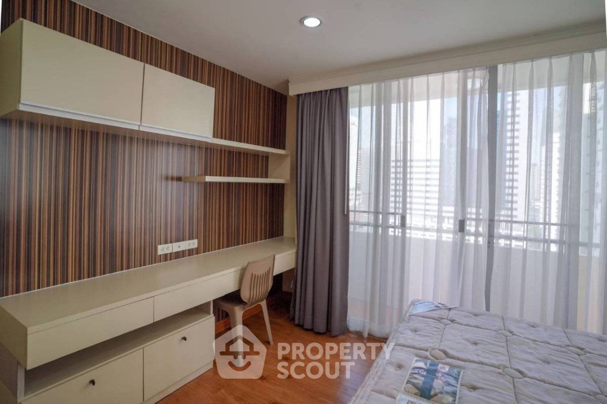 picture 16th-Floor 2-BR Asoke Place 300m To MRT Sukhumvit (ID 3306777) - 12/17