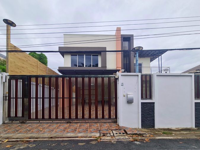 7-bed house for sale, 512 sqm, 128 sq wah, Huai Khwang
