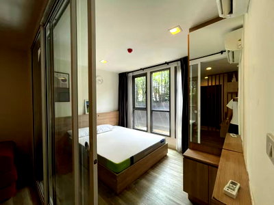 คอนโดให้เช่า : Moniiq Condo Sukhumvit 64 | เช่า 12,000 บ./ด. | 1 ห้องนอน 32 ตร.ม. ห้องมุมติดสวนและสระ | ใกล้ Cloud 11 & True Digital Park