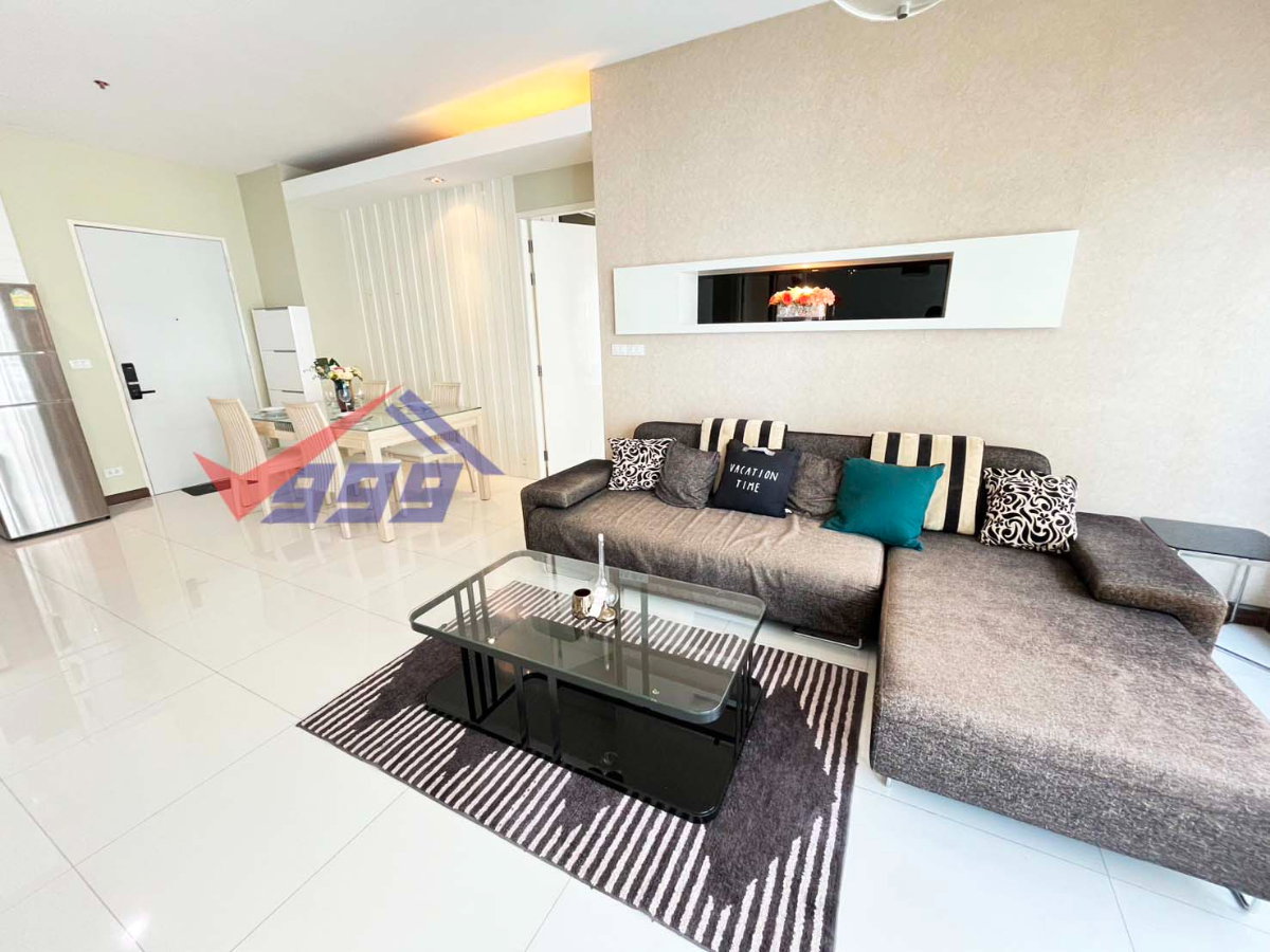 ขายคอนโด 2 ห้องนอน ห้องกว้าง เพดานสูง The Fourwings Residence