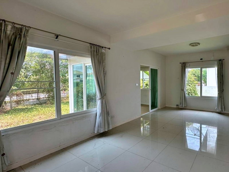 picture Detached House for Sale at Villaggio Rama 2 - 3/15