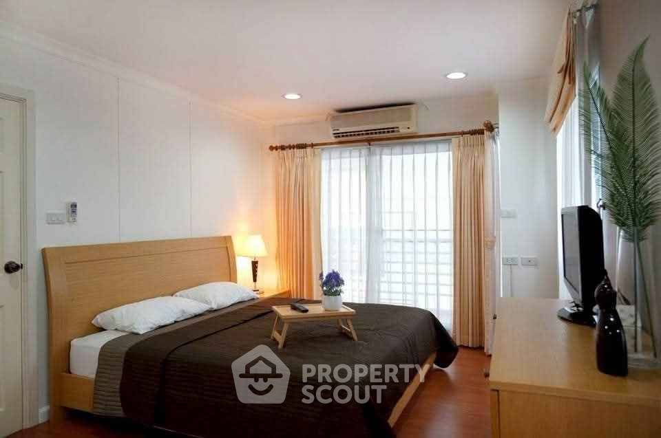picture 2-BR Condo at Lumpini Suite Sukhumvit 41 near BTS Phrom Phong (ID 2640526) - 8/13