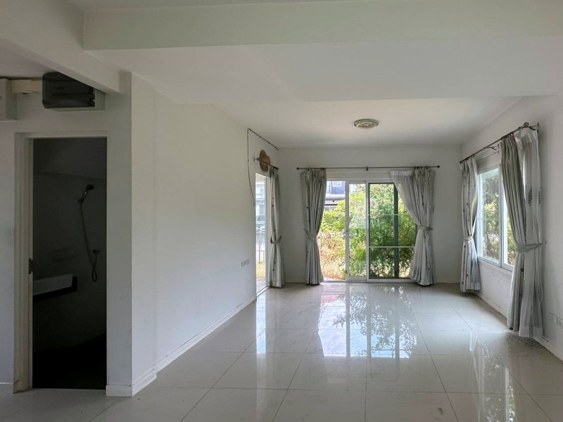 picture Detached House for Sale at Villaggio Rama 2 - 4/15