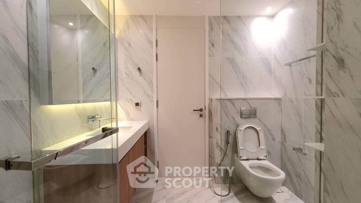 picture 2-BR Condo at Muniq Sukhumvit 23 near MRT Sukhumvit (ID 3336089) - 11/15