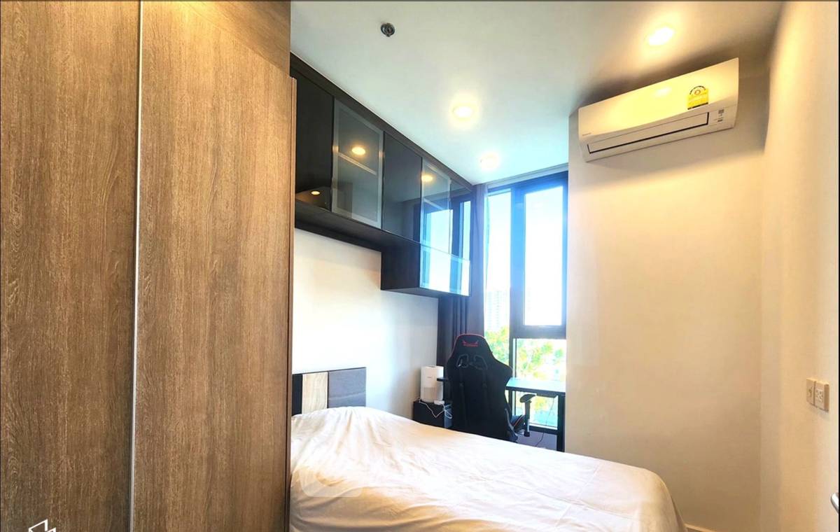 picture 2-BR Condo At Whizdom Essence Sukhumvit Near BTS Punnawithi (ID 2319352) - 4/8