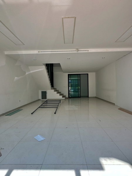 picture Townhouse for Sale at Arnintown Tientalay 7 - 3/13