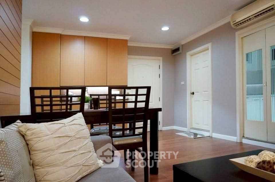 picture 2-BR Condo at Lumpini Suite Sukhumvit 41 near BTS Phrom Phong (ID 2640526) - 4/13